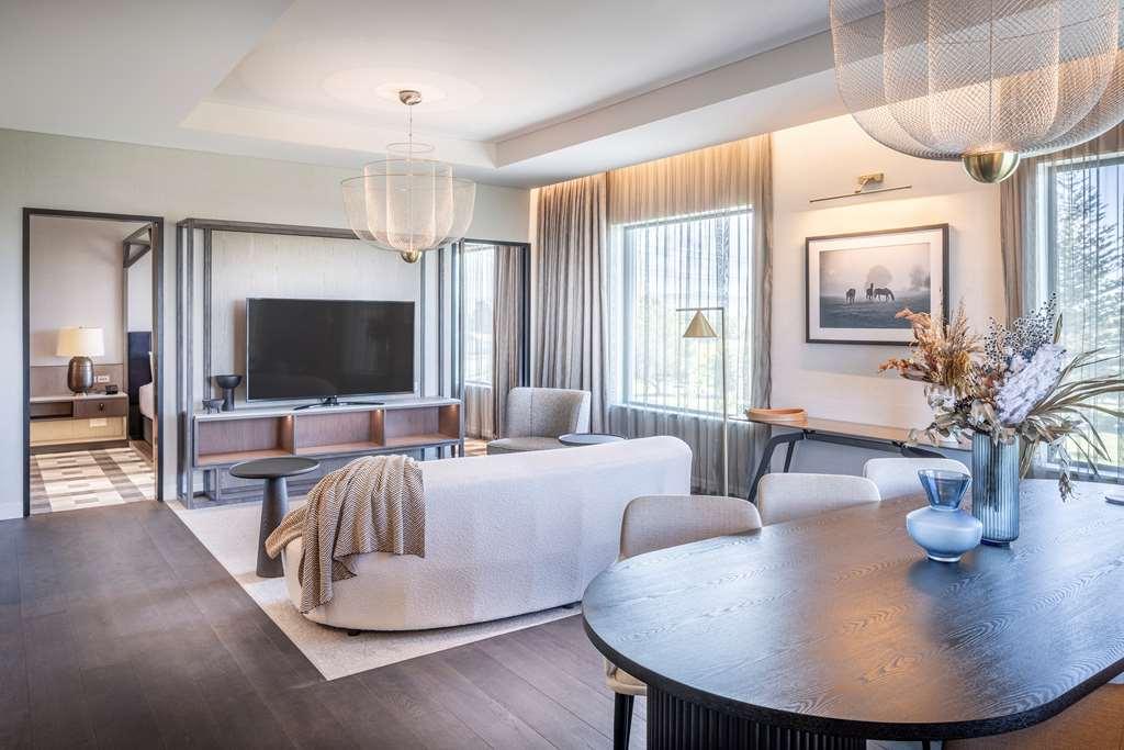 Doubletree By Hilton Auckland Karaka Hotel Room photo