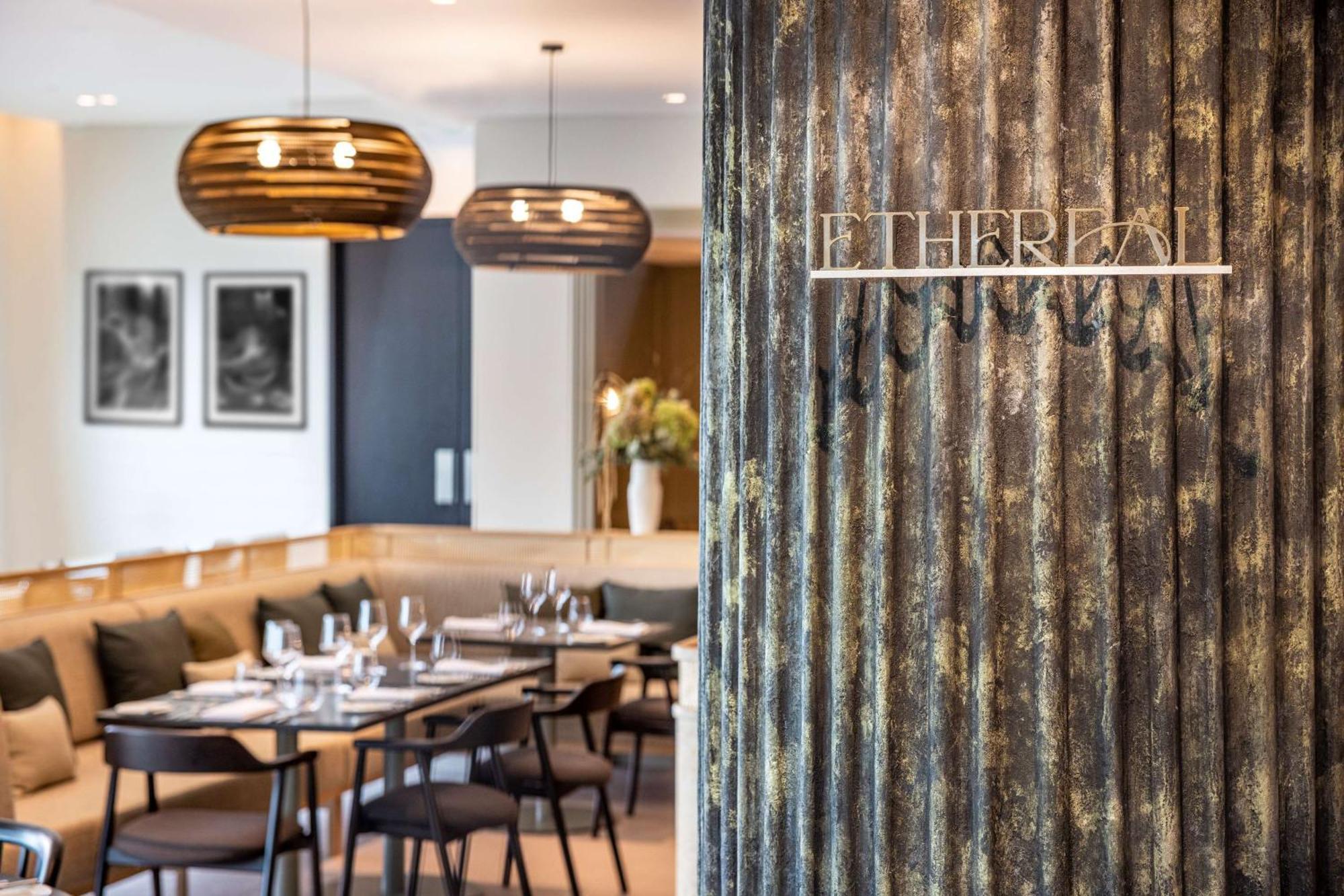 Doubletree By Hilton Auckland Karaka Hotel Exterior photo