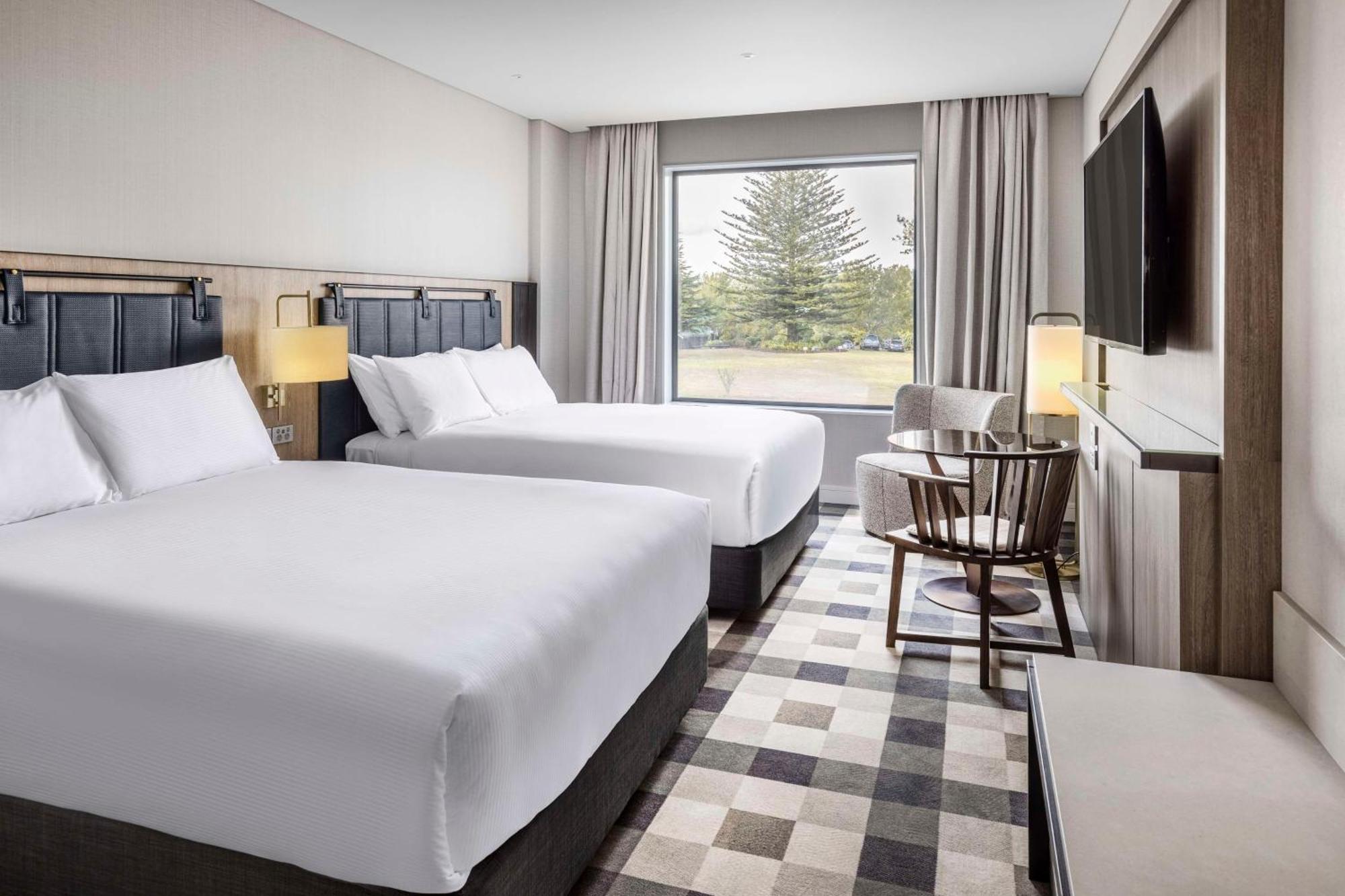 Doubletree By Hilton Auckland Karaka Hotel Exterior photo